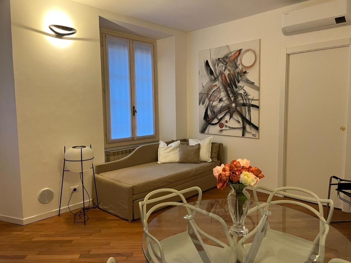 Casa Vercelli Delizioso Bilocale Moderno Nella Vecchia Milano エクステリア 写真